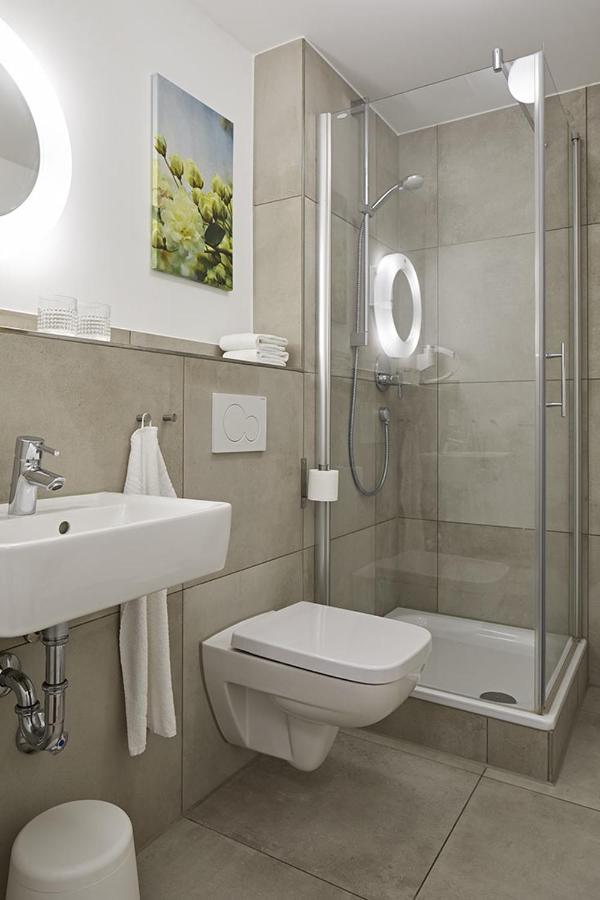 Nonstop Hotel Augsburg - Ubernacht - Hostelhotelhome 외부 사진