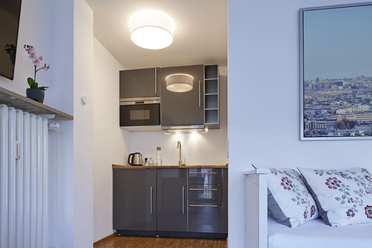 Nonstop Hotel Augsburg - Ubernacht - Hostelhotelhome 외부 사진