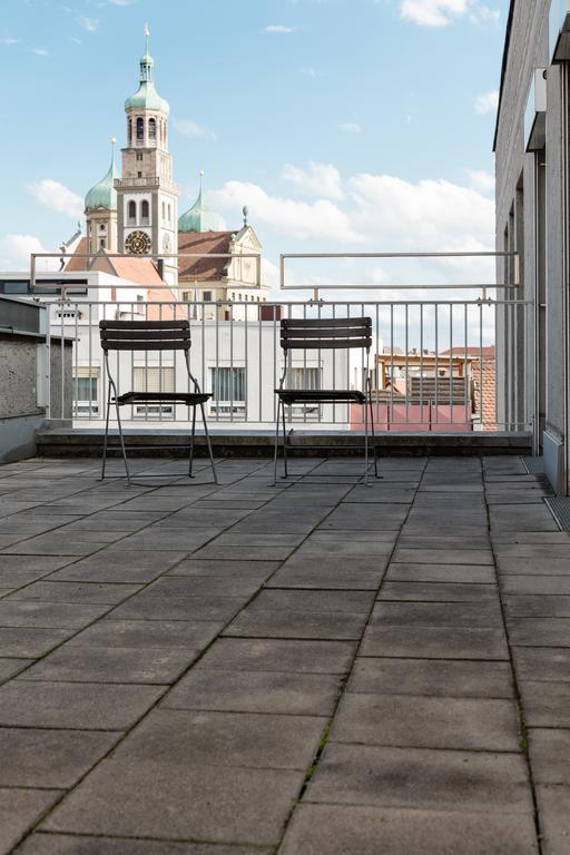 Nonstop Hotel Augsburg - Ubernacht - Hostelhotelhome 외부 사진