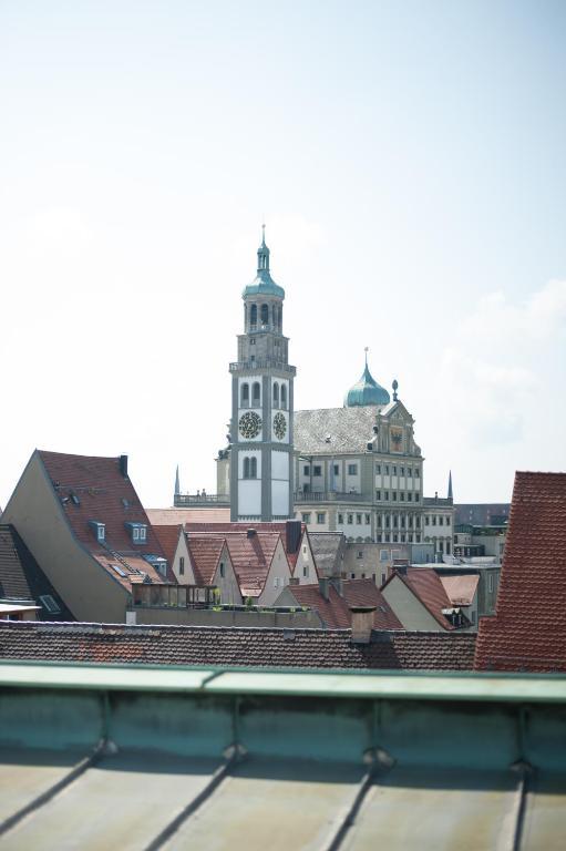 Nonstop Hotel Augsburg - Ubernacht - Hostelhotelhome 객실 사진