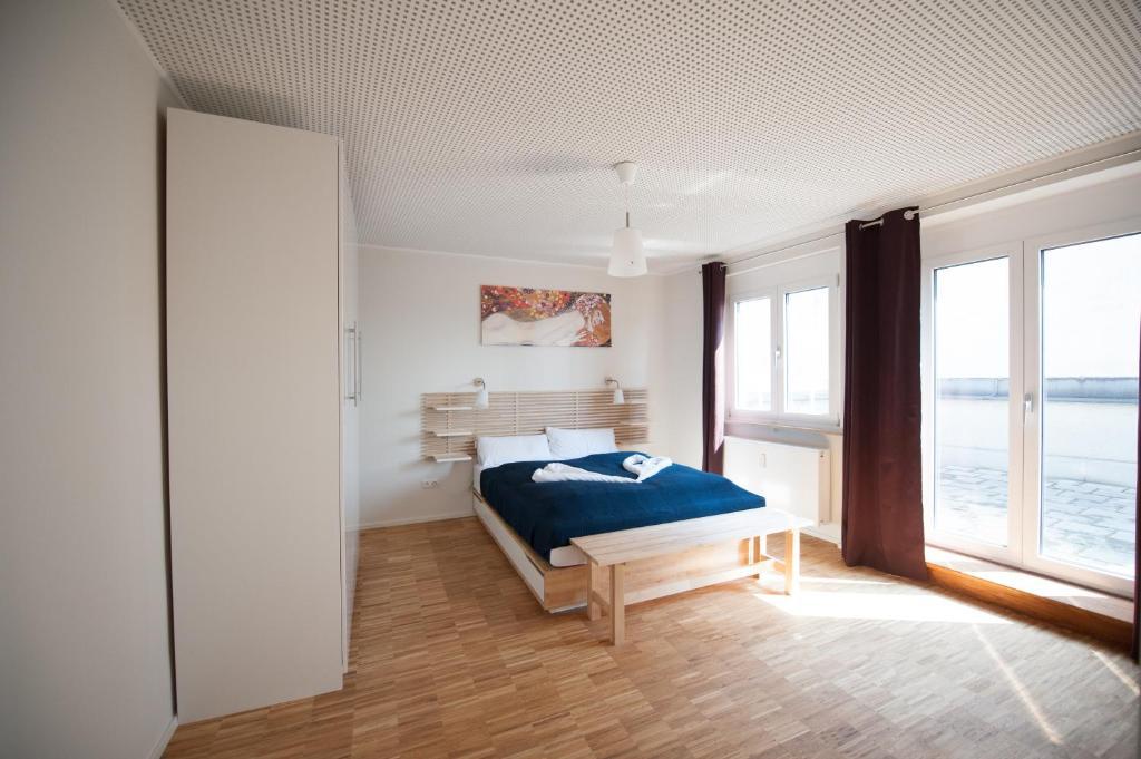 Nonstop Hotel Augsburg - Ubernacht - Hostelhotelhome 객실 사진