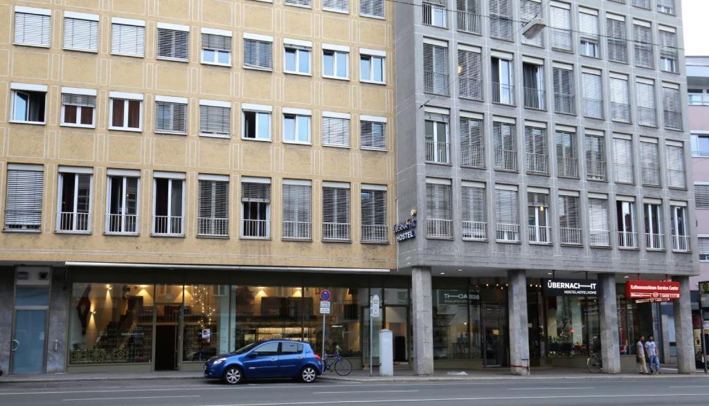 Nonstop Hotel Augsburg - Ubernacht - Hostelhotelhome 외부 사진