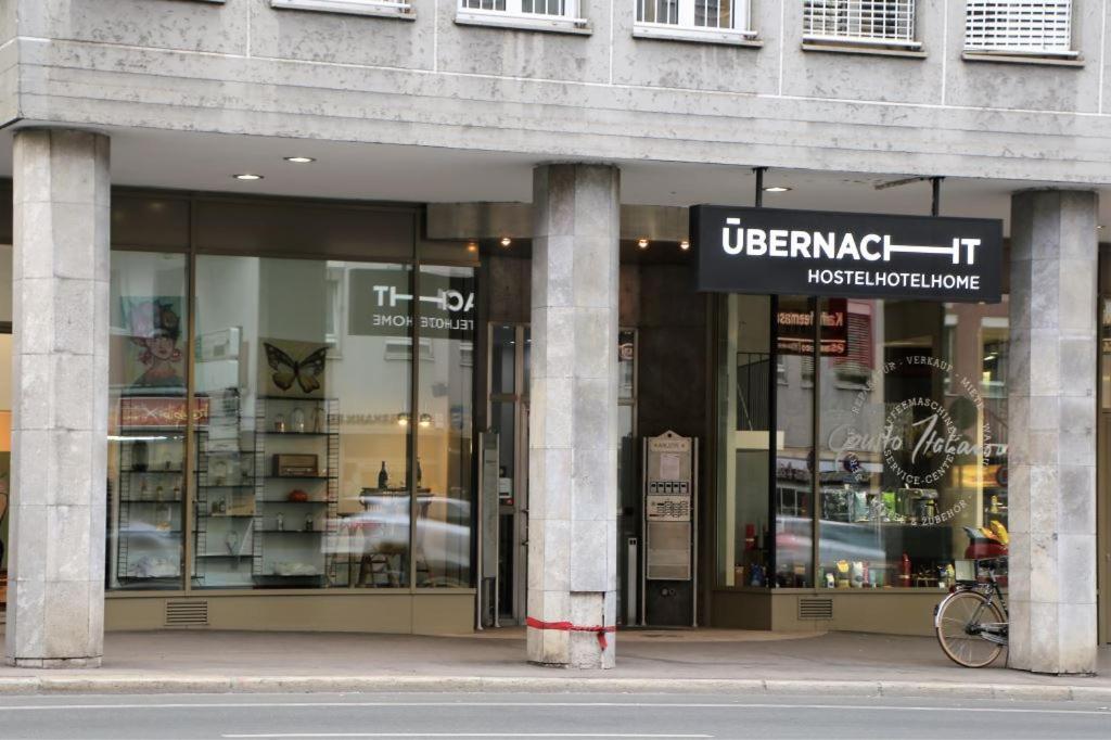 Nonstop Hotel Augsburg - Ubernacht - Hostelhotelhome 외부 사진